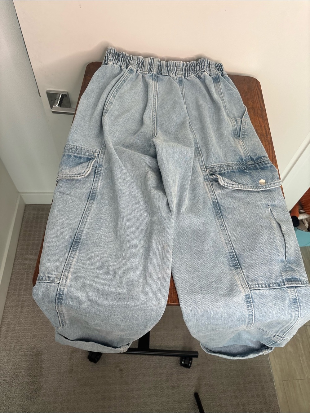 Urban Outfitters Light Blue Wide Leg Jeans - Picture 3 of 3